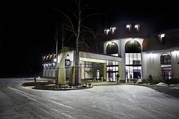Фотографии Отель Hotel Rozdroże Nieborów г. Неборув (Польша) №1 Фото Отель Hotel Rozdroże Nieborów г. Неборув 1
