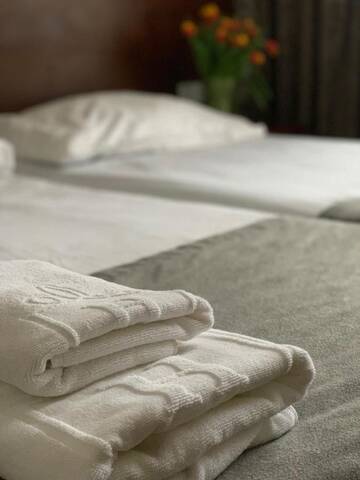 Фото номера Стандартный двухместный номер с 2 отдельными кроватями Отель Hotel Rozdroże Nieborów г. Неборув 5